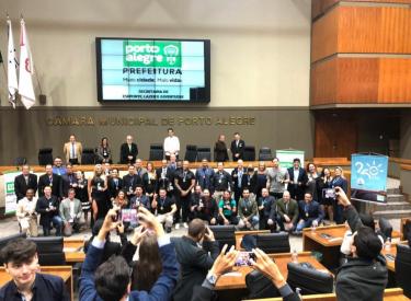 Troféu Destaque homenageia profissionais de Educação Física 