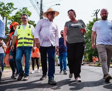 Prefeitura faz vistoria em serviços no bairro Restinga