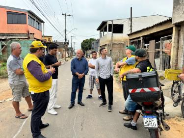 Prefeitura dialoga com famílias do Sarandi sobre desocupação da área do Dique 