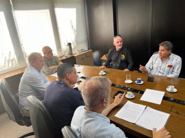 EPTC e Sindimotos reuniram-se para tratar da regulamentação do serviço de motofrete