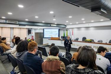 Capacitação reúne profissionais da Saúde para tratar hepatites virais