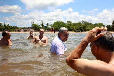 Melo destacou a balneabilidade das praias da Orla neste começo de verão