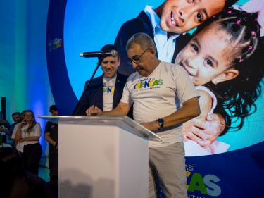 Prefeito participa do lançamento de pacto pela proteção das crianças na Câmara Municipal