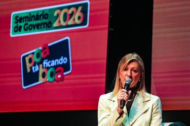 Vice-prefeita Betina Worm participa do seminário de alinhamento estratégico da Prefeitura