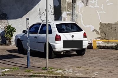 Neste ano, já são 78 veÃculos roubados ou furtados que foram recuperados na Capital em ações baseadas no videomonitoramento, por atividades de fiscalização dos agentes da EPTC nas ruas, blitze em parceria com a Guarda Municipal e com os demais órgãos de segurança pública e em denúncias da população via fone 156