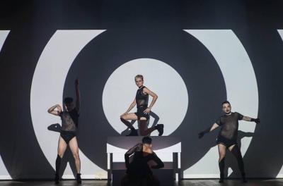 Espetáculo reinventa realidades possíveis a partir da imaginação