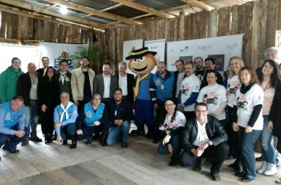 Aberto oficialmente ao público a partir da manhã desta segunda-feira, 3, o EPTCHÊ, tradicional Piquete da Empresa Pública de Transporte e Circulação (EPTC) no Acampamento Farroupilha, será referência em ações de educação para o trânsito