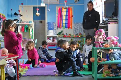 Onze entidades entregam propostas para vagas em educação infantil