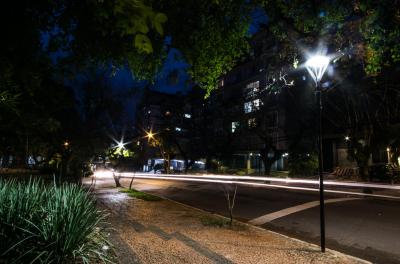 Por meio da Divisão de Iluminação Pública (DIP), a Secretaria Municipal de Serviços Urbanos (SMSUrb) inicia reposição de pelo menos 23 luminárias que foram alvo de vandalismo ou furto.