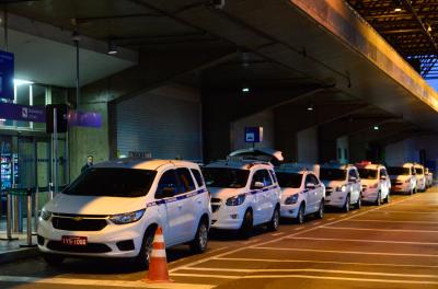 Categoria especial (táxis do Aeroporto) será na cor branca com faixa azul
