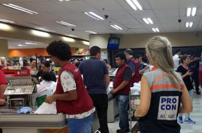 O Procon Porto Alegre, órgão vinculado à Secretaria Municipal de Desenvolvimento Econômico (SMDE), divulga nesta semana a tabela de preços dos produtos que costumam ser mais vendidos durante a Black Friday, evento de descontos no varejo brasileiro que será realizado dia 23 de novembro