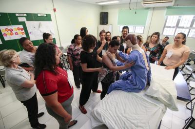 Na tarde desta segunda-feira, 29, cerca de 20 participantes compareceram à sede da escola do Grupo Hospitalar Conceição