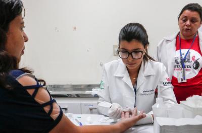 Unidades de saúde promovem ações de combate à Aids