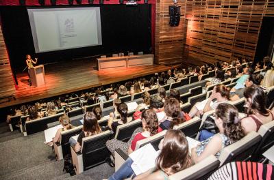 Seminário aborda aleitamento materno e alimentação complementar