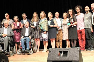 Prefeitura entrega troféu a destaques em ações de inclusão