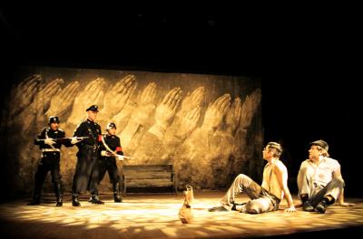 Porto Verão Alegre: os homens do Triângulo Rosa