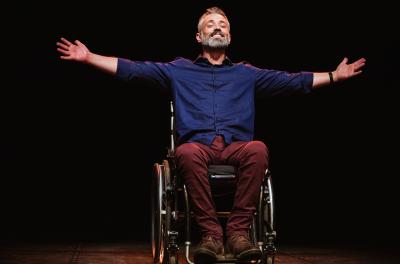 Espetáculo Ícaro foi transferido para o Teatro Carlos Carvalho