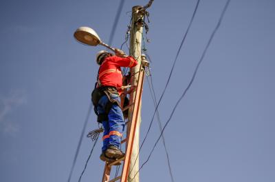 SMSUrb faz manutenção em 108 pontos de iluminação nesta sexta