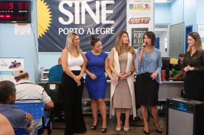 Prefeitura lança campanha Cabide Solidário