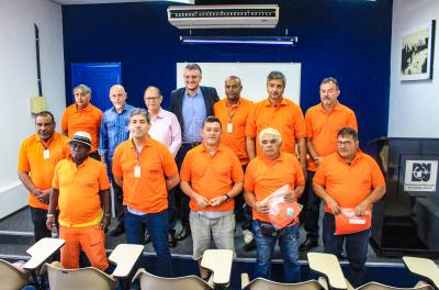 Setor operacional do DMLU recebe novos uniformes