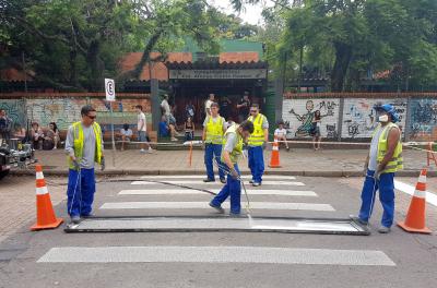 EPTC orienta escolares sobre trânsito seguro