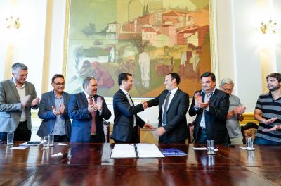 Prefeito sanciona lei que desburocratiza podas de árvores