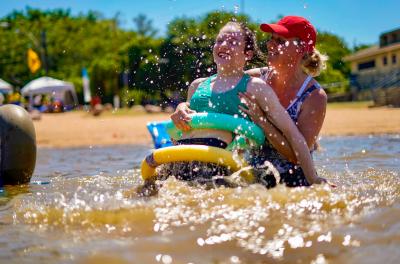 Secretaria promove um dia de acessibilidade na Praia do Lami