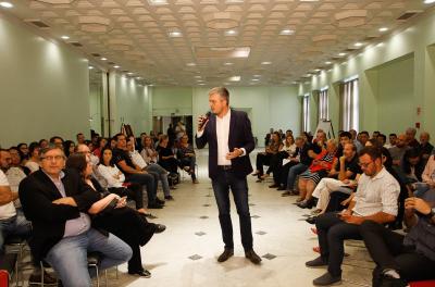 Grupo apresenta ideias para acabar com focos de lixo na Capital