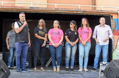 Evento em defesa da mulher é realizado na orla