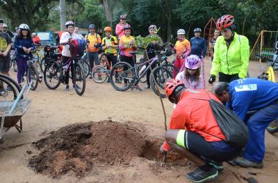 Passeio Ciclístico pela Mobilidade reúne 40 pessoas