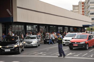 Retomada a implantação da faixa exclusiva da rodoviária