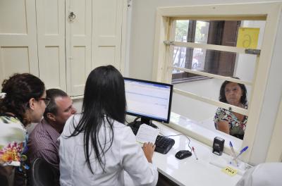 Farmácias distritais terão funcionamento alterado nesta semana