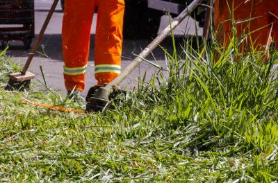 Prefeitura divulga programação de roçada e capina nesta quinta