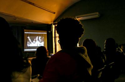 Servidores debatem sobre racismo e relações étnico-raciais