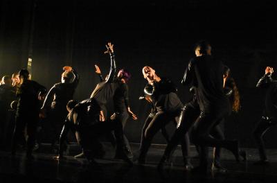 Cia Jovem de Dança apresenta espetáculo no Teatro Renascença