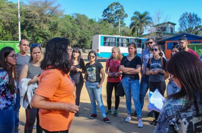 DMLU realiza Tour de Resíduos com universitários