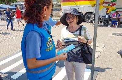 EPTC faz ação pela segurança dos idosos no trânsito