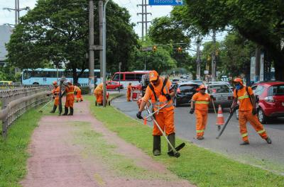 Prefeitura divulga programação de roçada e capina nesta terça