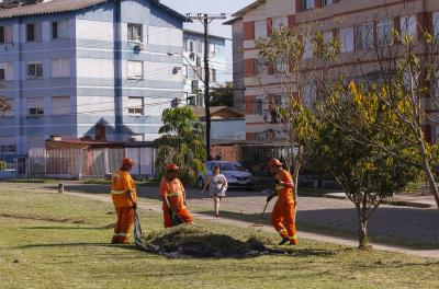 Prefeitura divulga programação de roçada e capina nesta terça