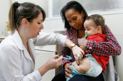 Dia D contra o sarampo imuniza 2.346 pessoas na Capital