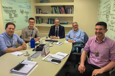 Prefeitura e TCE discutem parceria para qualificar servidores