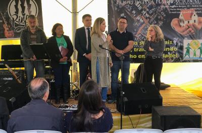 Moradores do loteamento Cootrapoa recebem matrículas