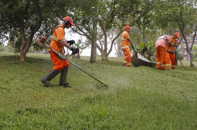 Prefeitura divulga programação de capina e roçada