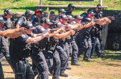Agentes da Guarda Municipal participam de treinamento