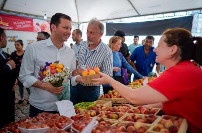 Feira do Pêssego