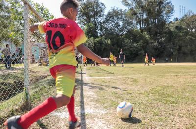 Prefeitura promove atividades esportivas no bairro Lageado