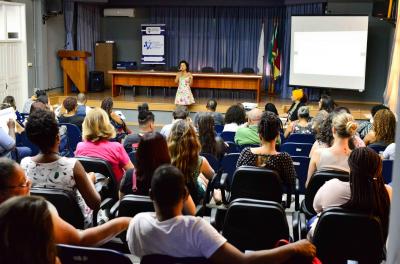 Oficina aborda população negra no serviço público