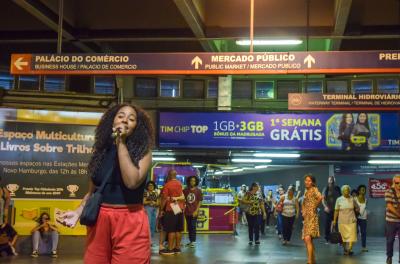 Estação Mercado Público do Trensurb recebe Flash Mob de Natal