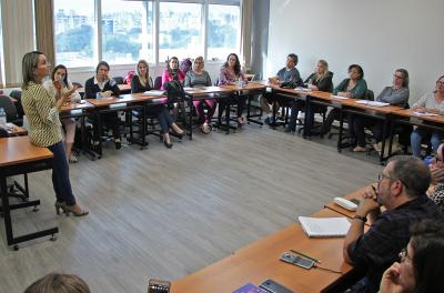 Smed prorroga mandatos de diretores e vices de escolas da rede