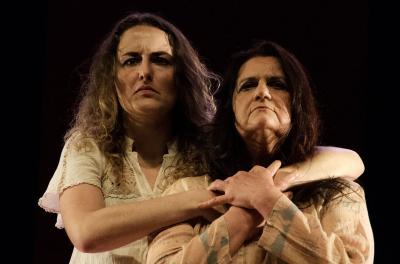 Não Se Mata Pintassilgo em cartaz no Teatro Renascença